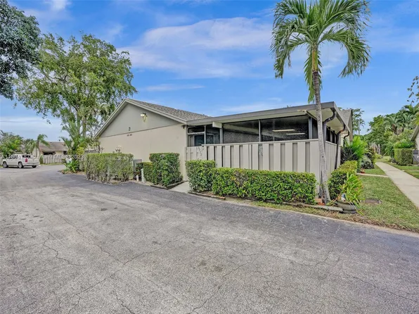 8072 Ambach Way #21-A, Lake Worth, FL 33462