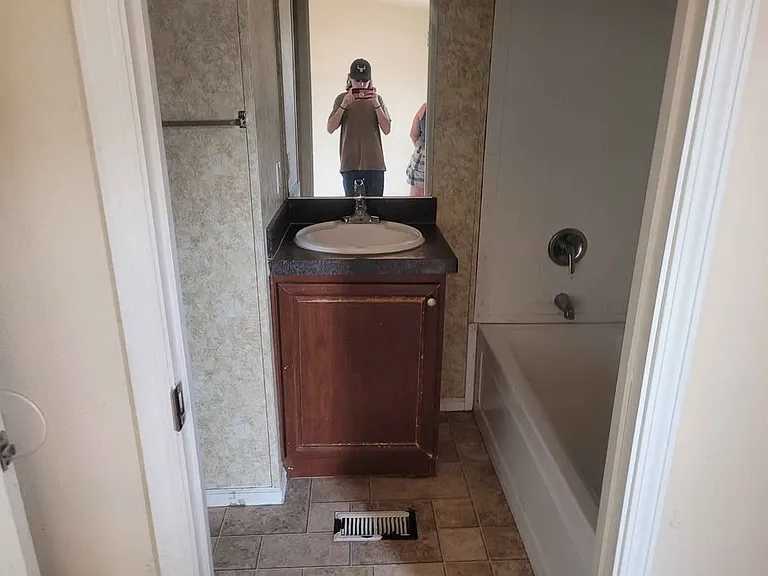 120 Shady Ln — Photo 11