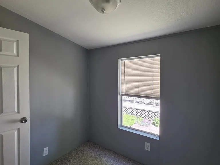 58 W Manor St #58B — Photo 13