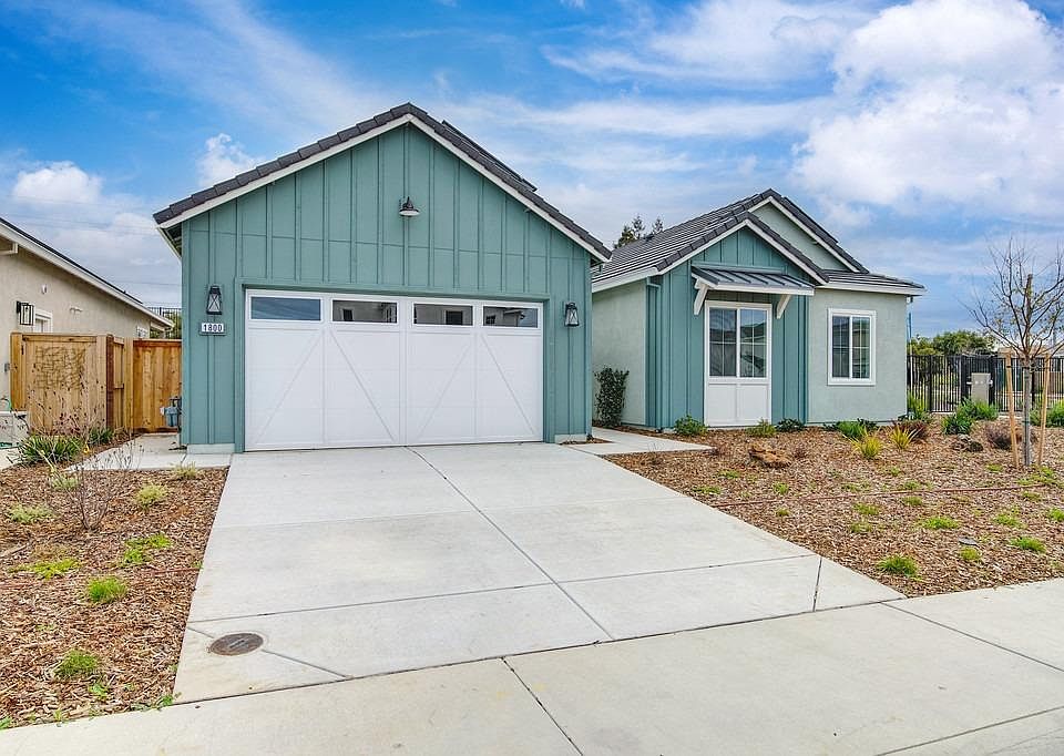 1st image of 1800 Petite Verdot Ln
