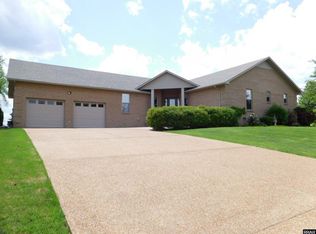 329 Wynridge Dr, Troy, TN 38260