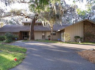 9629 Wedgewood Ln, Leesburg, FL 34788