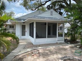 3204 E Riverside Dr, Fort Myers, FL 33916