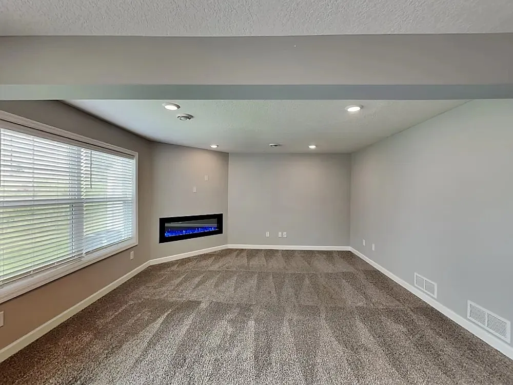 3 bed, 2.5 bath, 1804 sqft, $2,499 — Photo 4