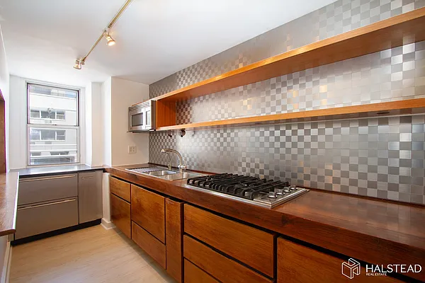 Sold by Brown Harris Stevens | media 14