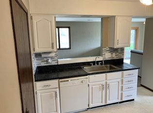 3505 Moon Rd, Avon, OH 44011