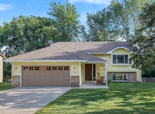 1906 Circle Dr NW, Sauk Rapids, MN 56379