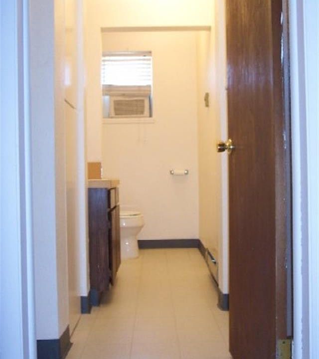 Building Photo 4