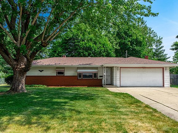 2nd image of 1714 Juniper Ln