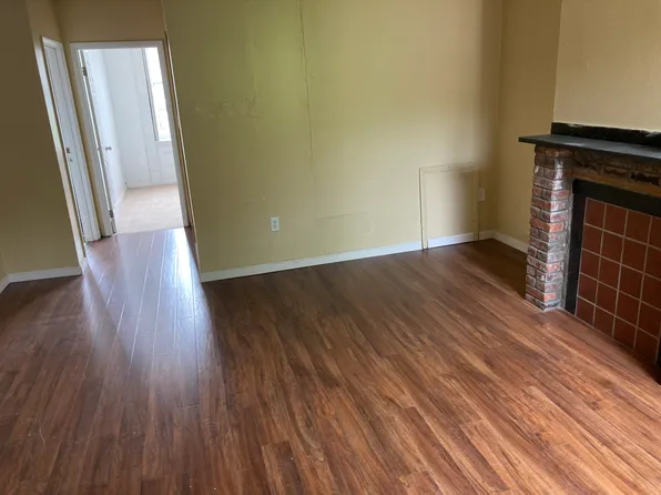 2005 Tustin St, Pittsburgh, PA 15219