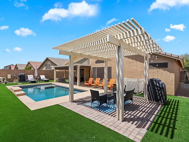 42187 W Chisholm Dr — Photo 26
