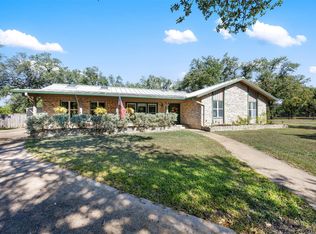 1109 Cedar Park Dr, Cedar Park, TX 78613