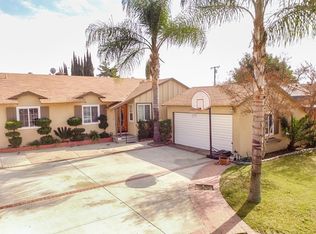 558 Maple Way, Upland, CA 91786