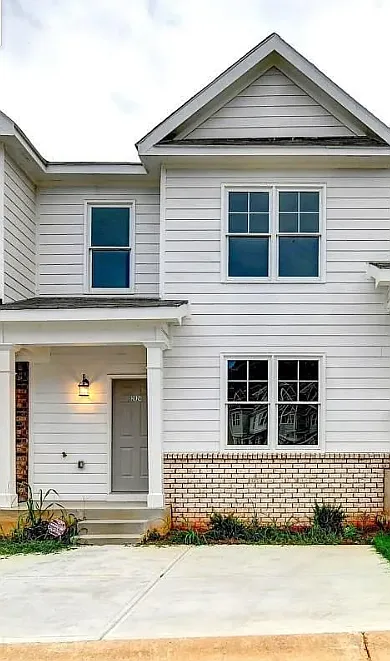 2824 Laurel Ridge Cir