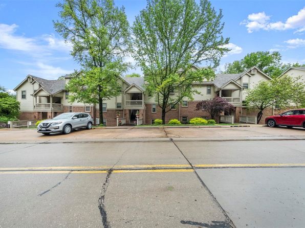 12944B Bryce Canyon Dr, Maryland Heights, MO 63043