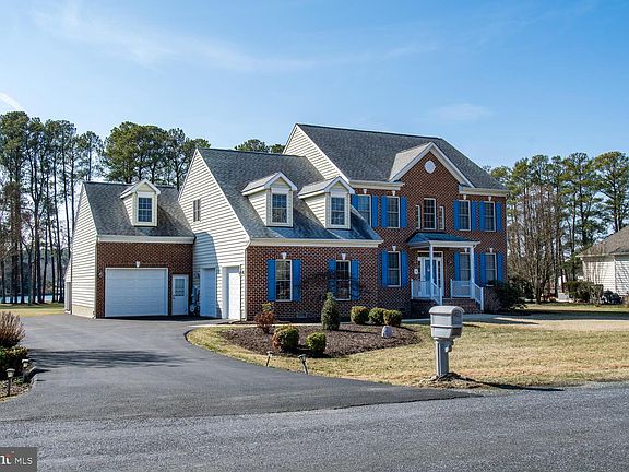 2nd image of 112 Port Ct