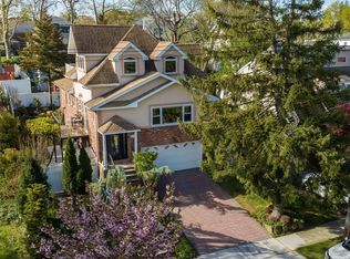 21768 Corbett Rd, Bayside, NY 11361