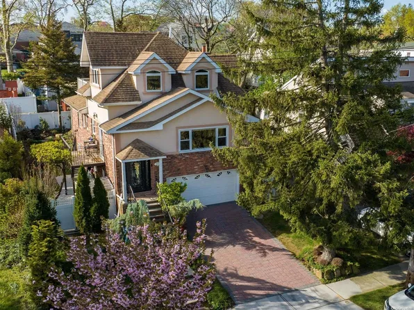 217-68 Corbett Road, Bayside, NY 11361