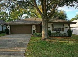 422 Sandestin Dr, Winter Haven, FL 33884
