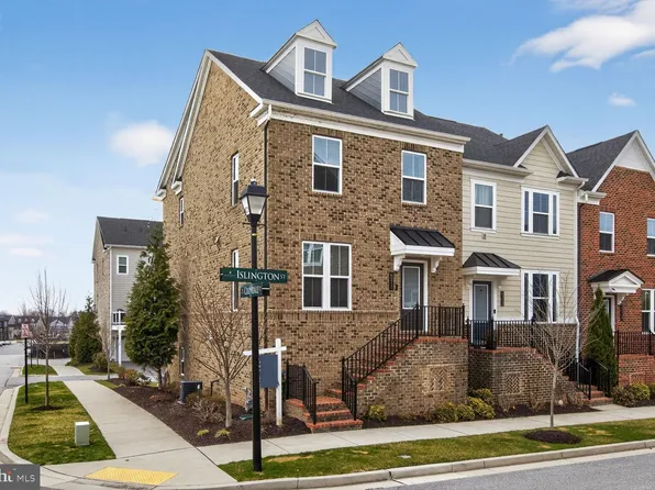 6211 Islington St, Middle River, MD 21220