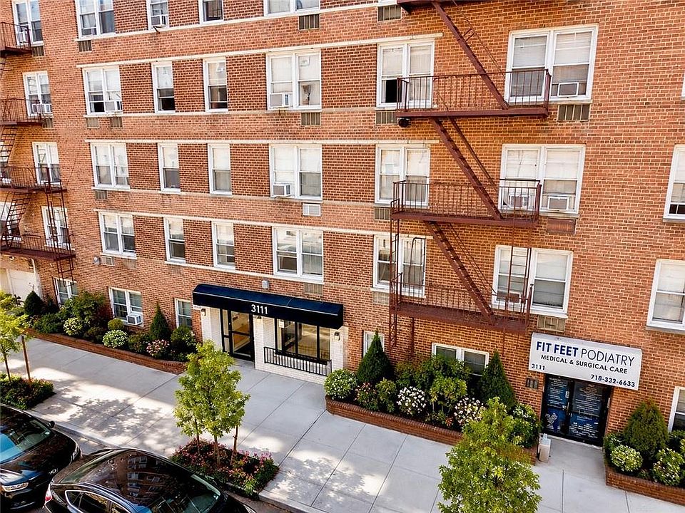 1st image of 3111 Brighton 2nd St APT 5E