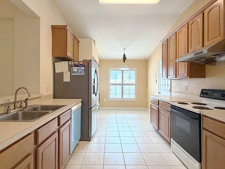 2021 Crossvine Ln — Photo 5