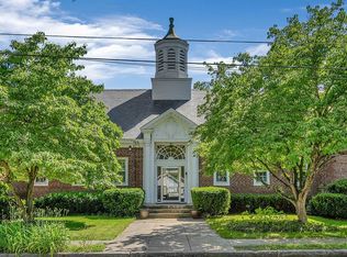 12 Linden St APT 2, Hudson, MA 01749