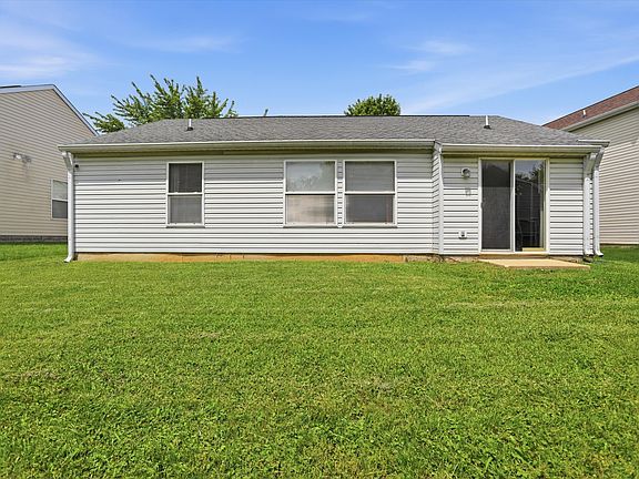 2nd image of 5001 Angelique Dr