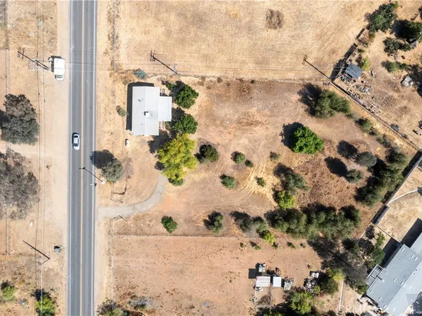 28165 Goetz Rd, Canyon Lake, CA 92587