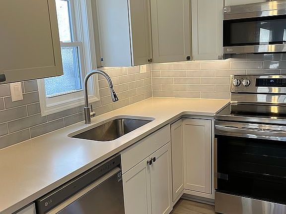 Kitchen with all new cabinet