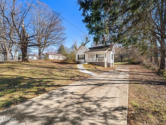 2nd image of 3304 Forestdale Ave