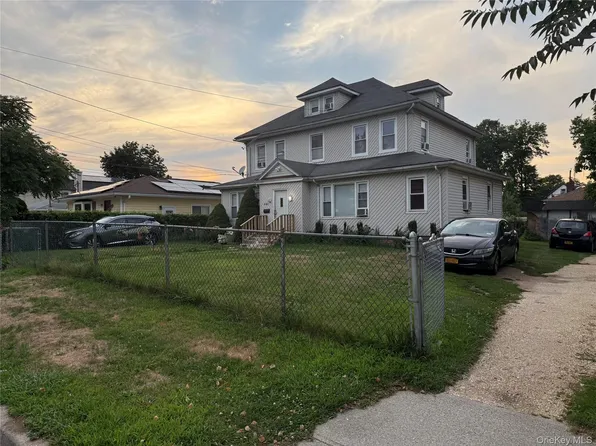 151 Amherst Street, Hempstead, NY 11550
