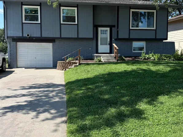 6312 S 142nd St, Omaha, NE 68137