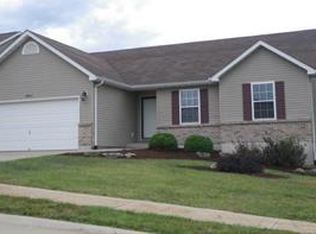 1811 Championship Dr, Festus, MO 63028