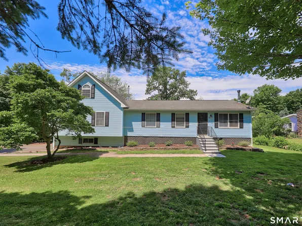 49 Schenck Lane, Naugatuck, CT 06770