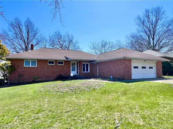 693 Radford Dr, Richmond Heights, OH 44143