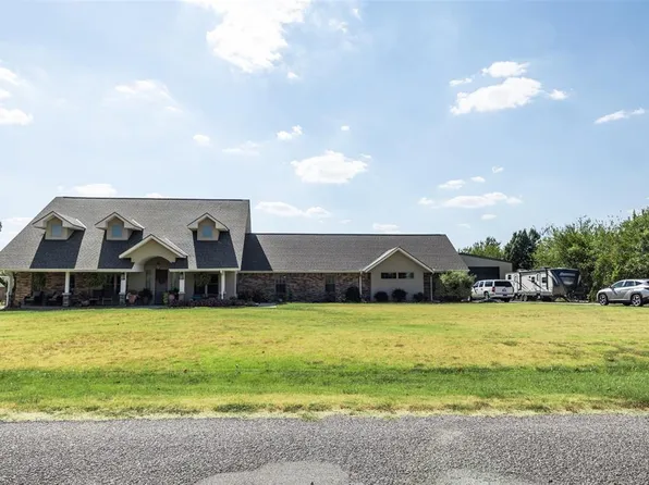711 Timberland Way, Tuttle, OK 73089