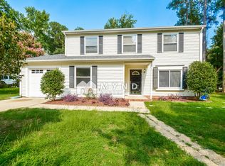 7925 McGuire Dr, Raleigh, NC 27616