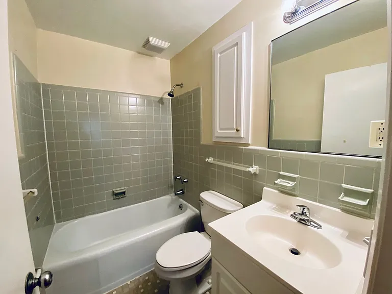 Bathroom_06162023