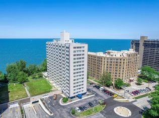 12520 Edgewater Dr #0, Lakewood, OH 44107
