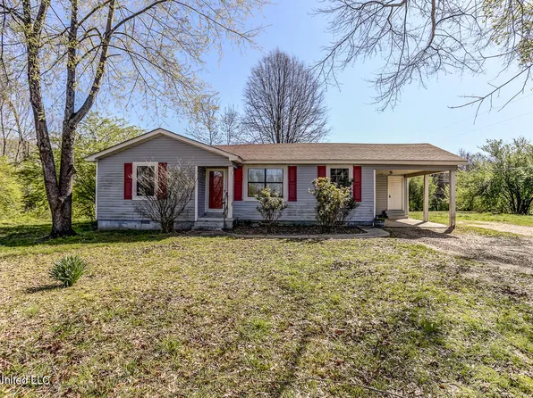 4259 Looxahoma Cir, Senatobia, MS 38668