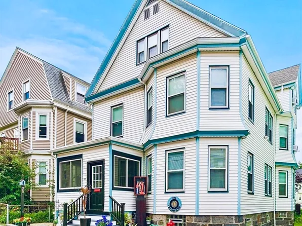 25 Tower St #1, Jamaica Plain, MA 02130