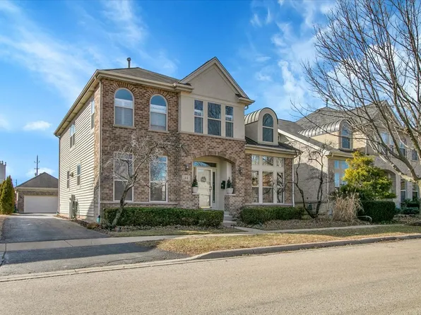 44 Westover Rd, Highwood, IL 60040