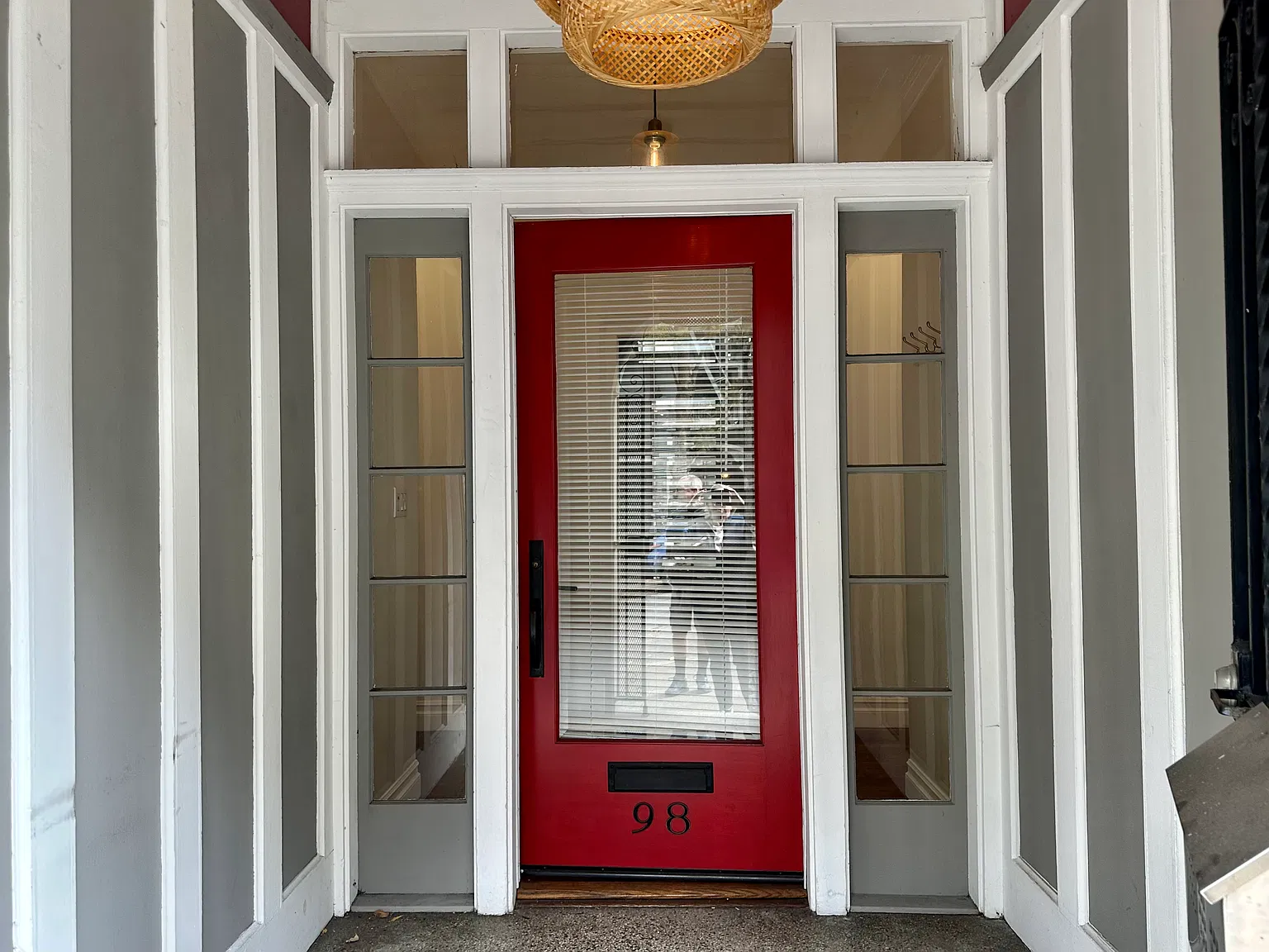 1 bed, 700 sqft, $4,700 — Photo 2
