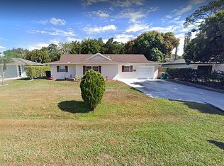 982 Cardinal St, Naples, FL 34104