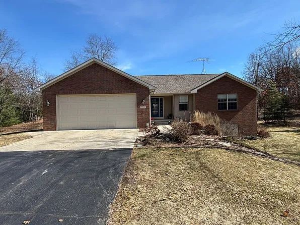 12010 Edgerton Ave NE, Cedar Springs, MI 49319