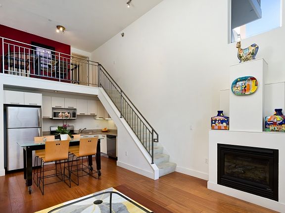 4th image of 25 Sierra St APT E206