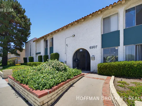 6907 Whitsett Ave Property