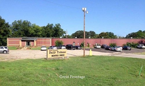1st image of 1705 Industrial Rd
