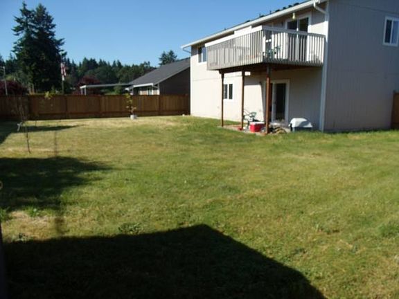 2nd image of 10804 Tucannon Ct SE